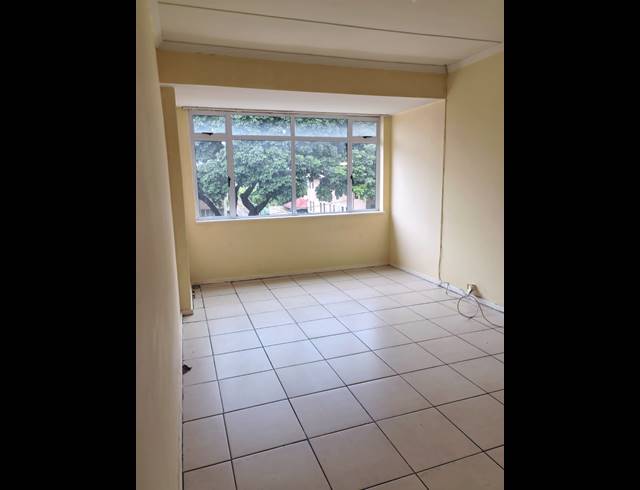 1 BEDROOM APARTMENT TO LET IN GLENWOOD